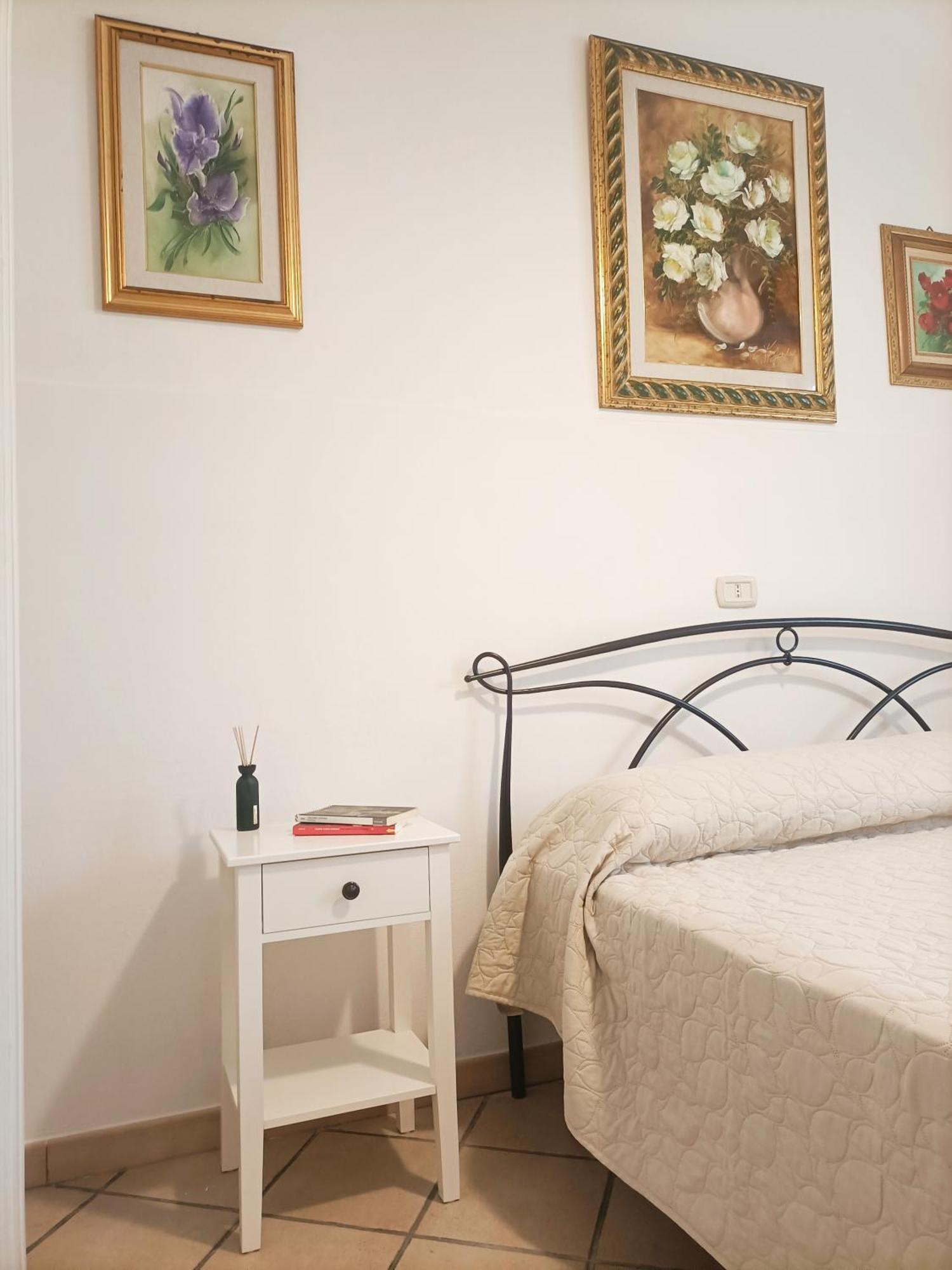 Bright Port View Apartment- Free Parking Cagliari Esterno foto