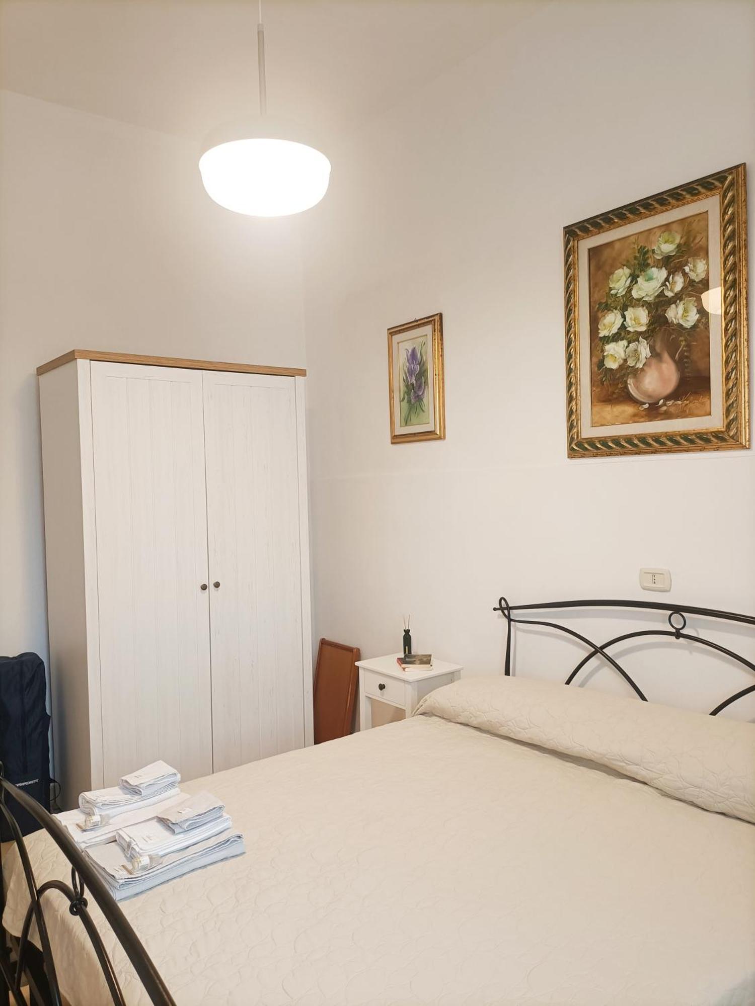 Bright Port View Apartment- Free Parking Cagliari Esterno foto