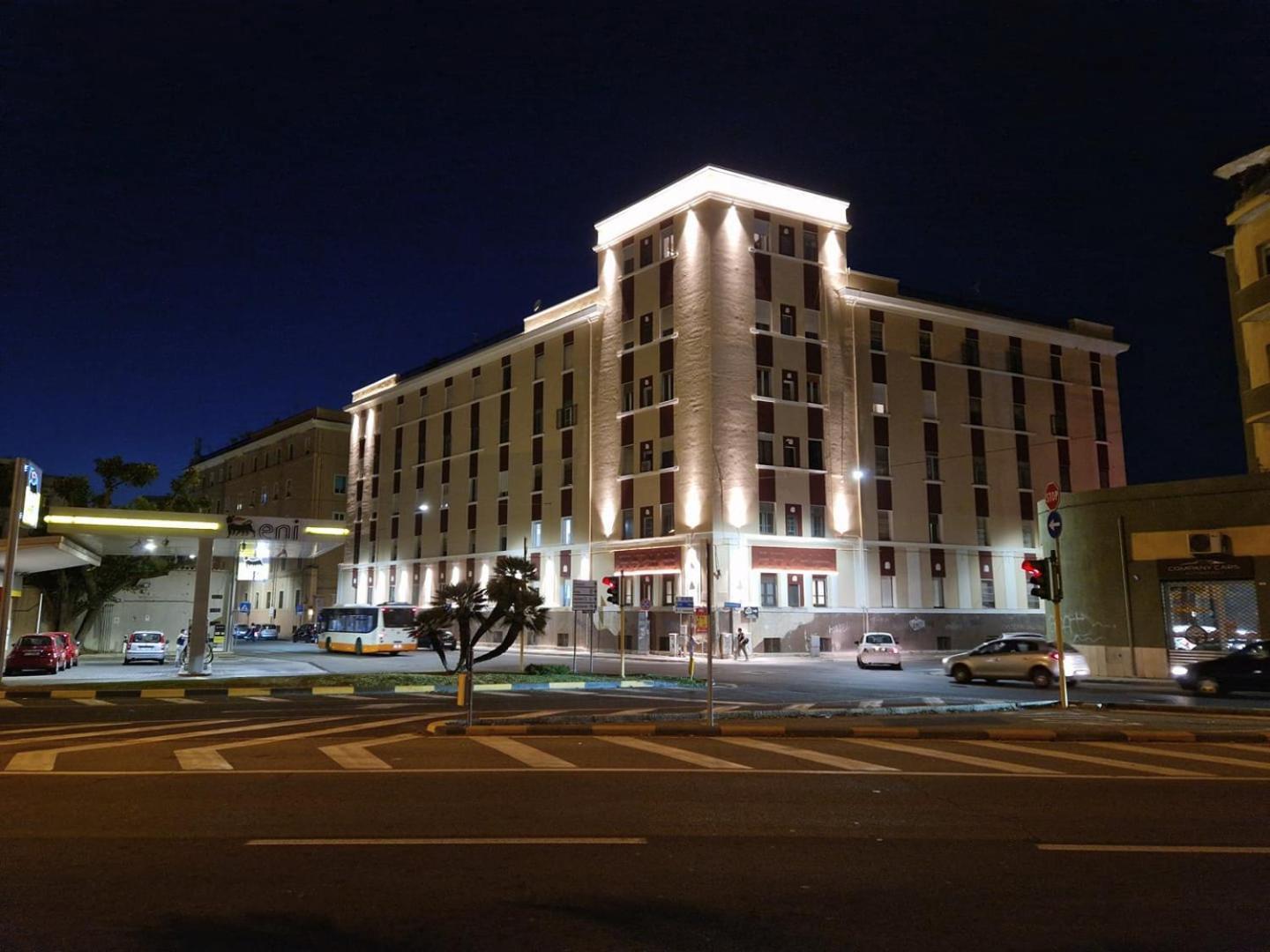 Bright Port View Apartment- Free Parking Cagliari Esterno foto