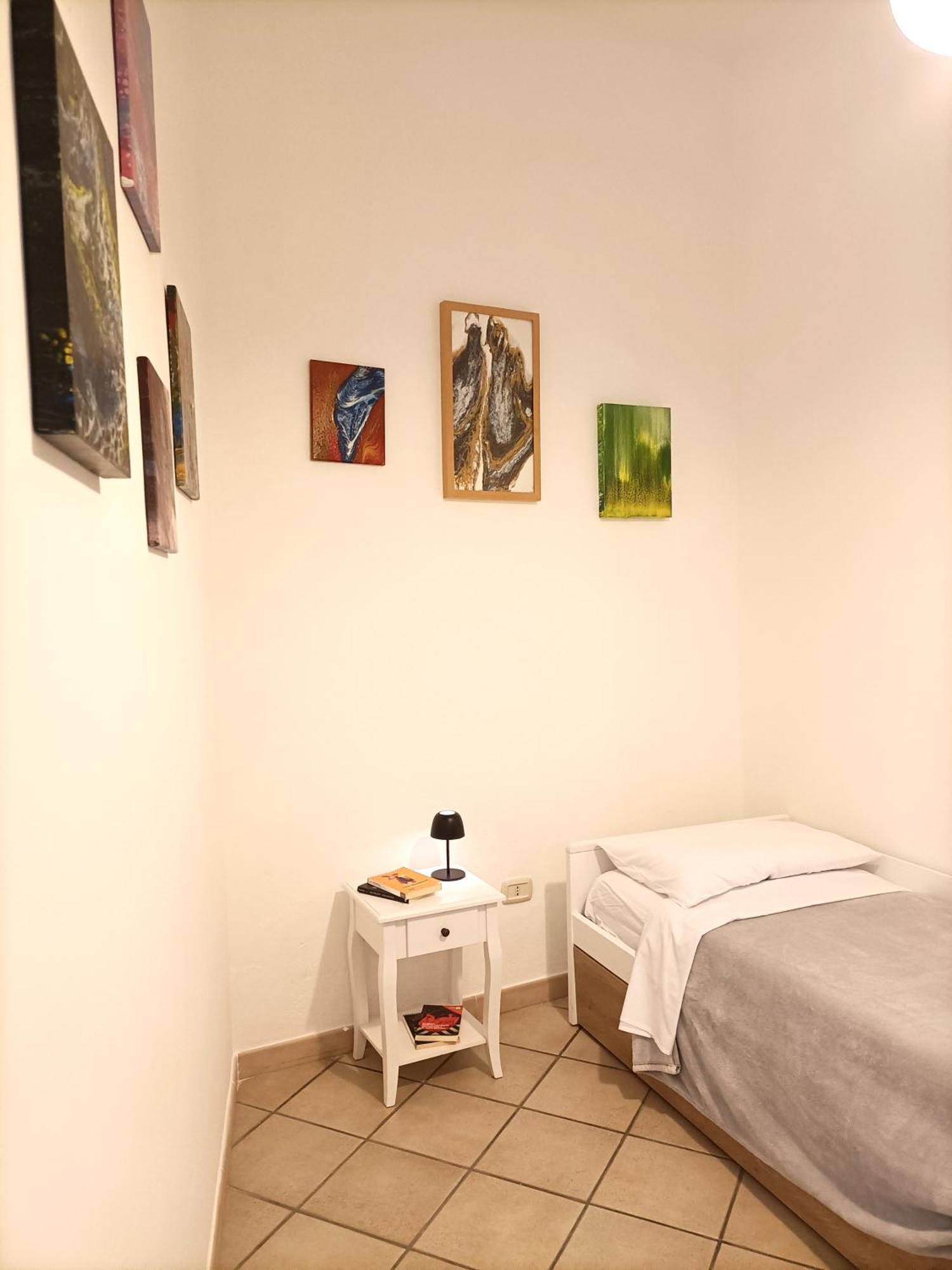 Bright Port View Apartment- Free Parking Cagliari Esterno foto